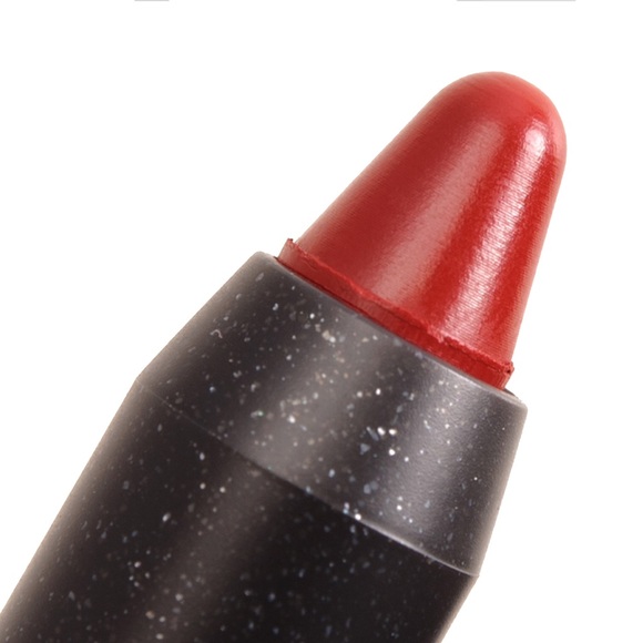 NEW Mac velvetease lip pencil in Reddy to Go - Picture 2 of 5